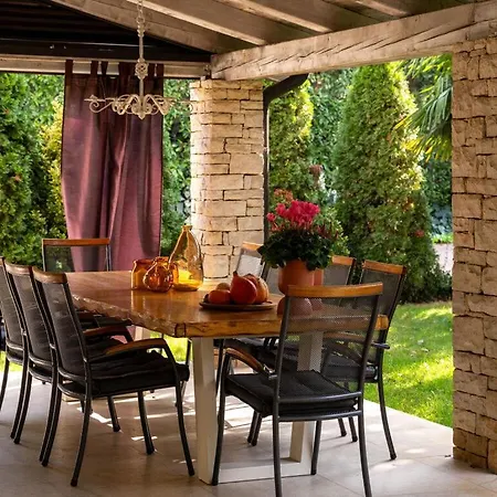 Sunset Garden Comfortable Holiday * Porec